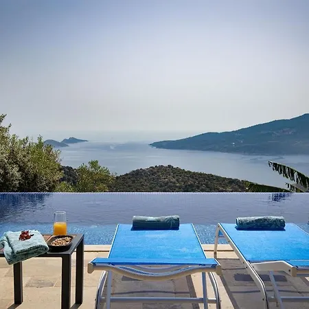 Villa Upper House